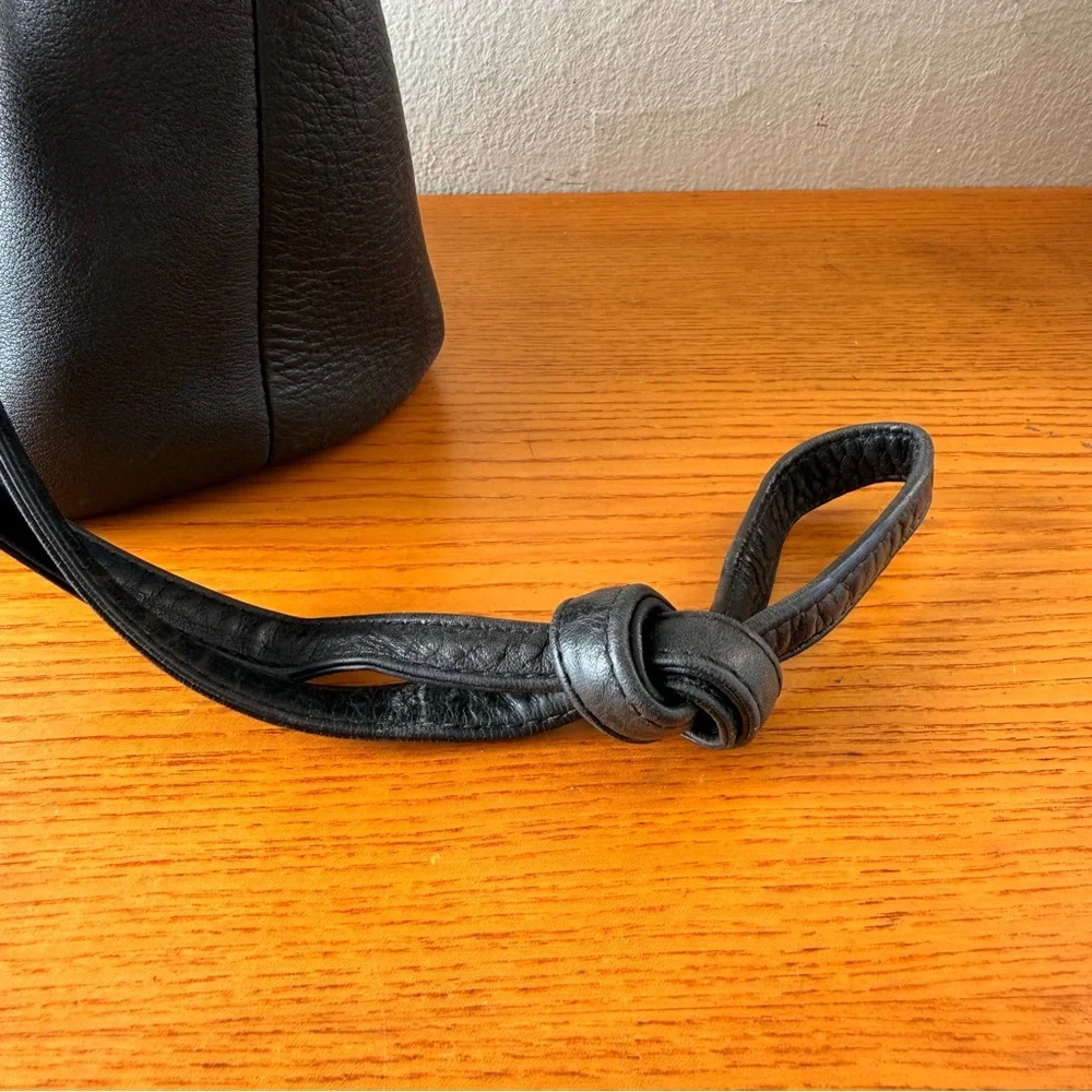 Baggu Leather Bucket Bag - Picture 5 of 7